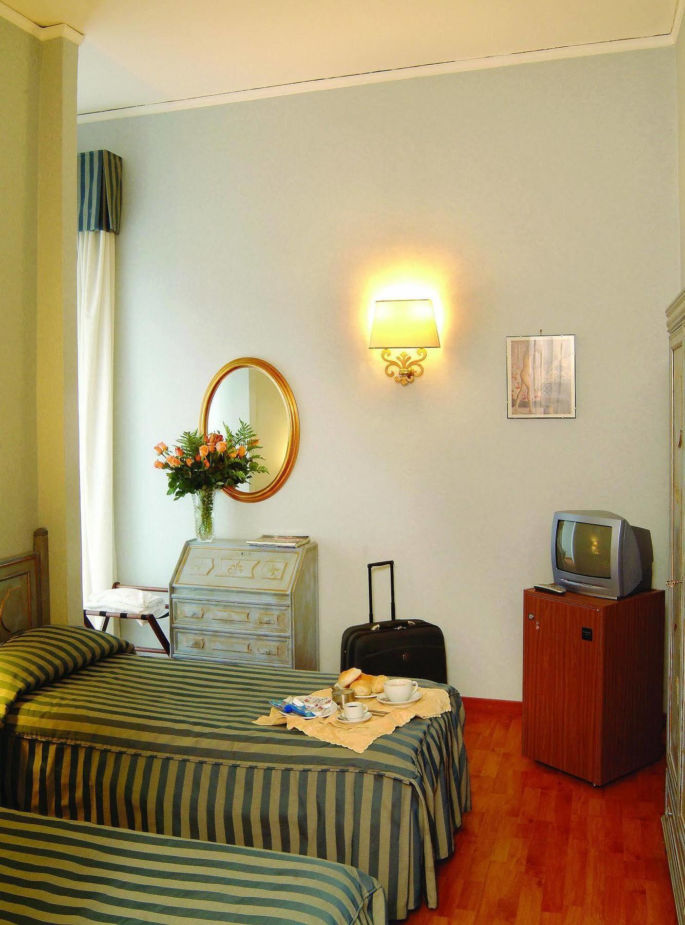Prati 3* Naples